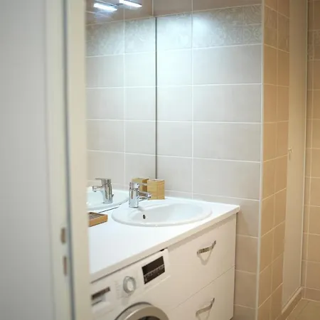 Apartment Bel A 50m Du Port De Plaisance