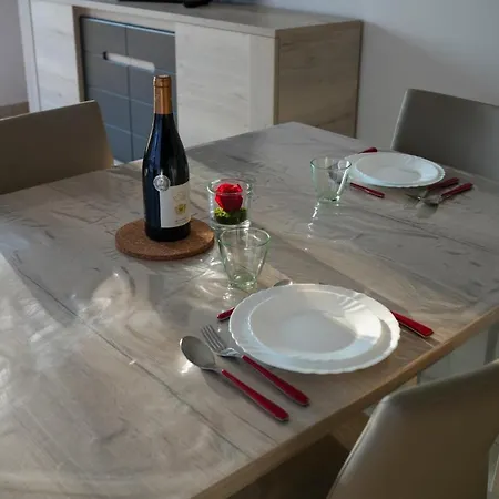 Bel A 50m Du Port De Plaisance *